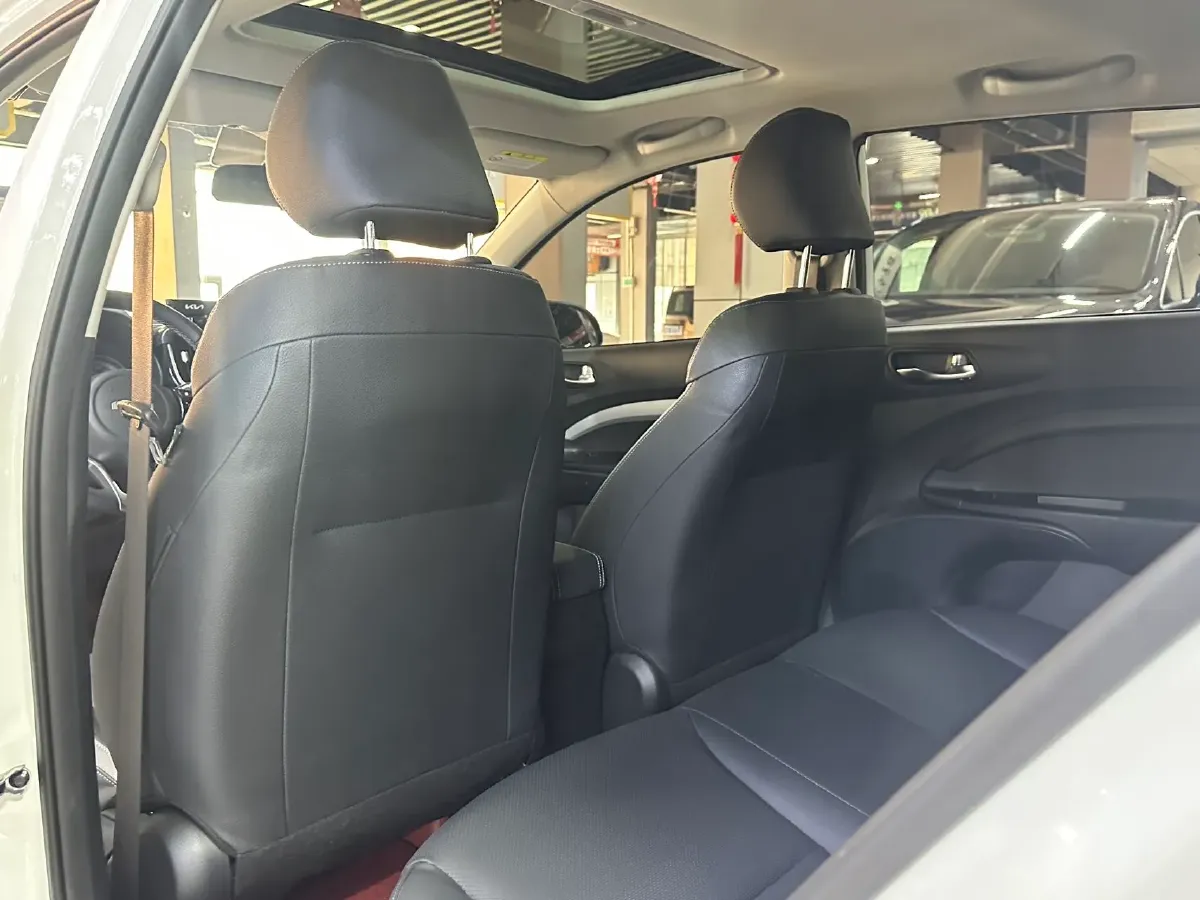 2021 Kia KX1 1.4L 100HP L4 CVT,autocango,china used car exporter,china ev exporter,chinese used car exporter,chinese used ev exporter