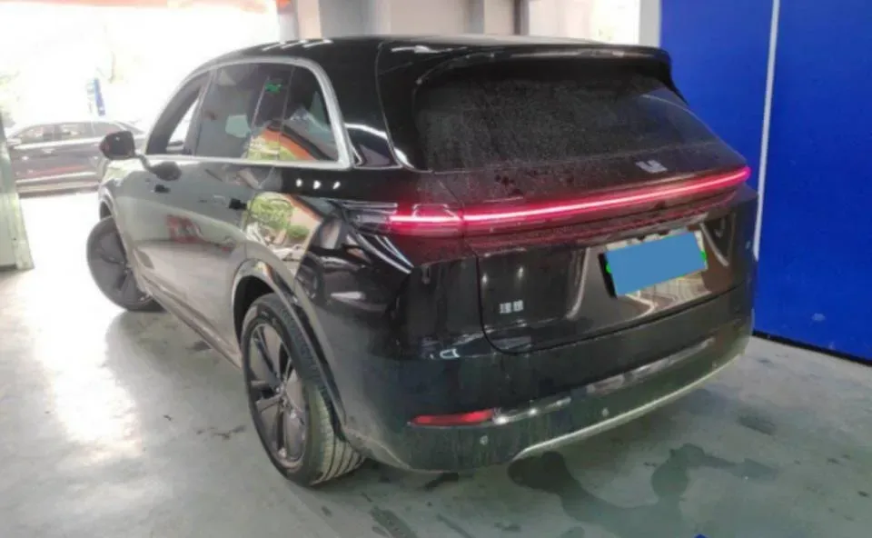 2024 Li L8 Range Extended 154HP REEV 42.8KWH,autocango,china used car exporter,china ev exporter,chinese used car exporter,chinese used ev exporter
