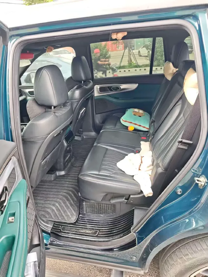 2022 GAC Trumpchi GS8 2.0T 190HP L4 E-CVT Hybrid,autocango,china used car exporter,china ev exporter,chinese used car exporter,chinese used ev exporter