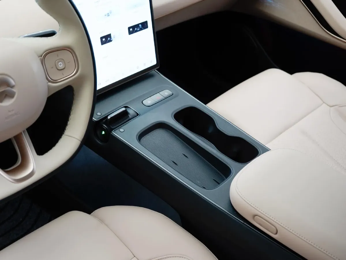2024 NIO ET5T BEV 75KWH,autocango,china used car exporter,china ev exporter,chinese used car exporter,chinese used ev exporter