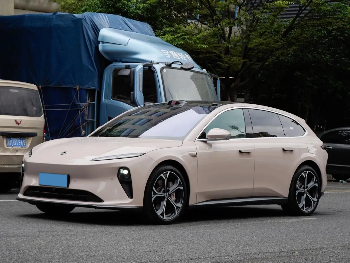 2024 NIO ET5T BEV 75KWH,autocango,china used car exporter,china ev exporter,chinese used car exporter,chinese used ev exporter