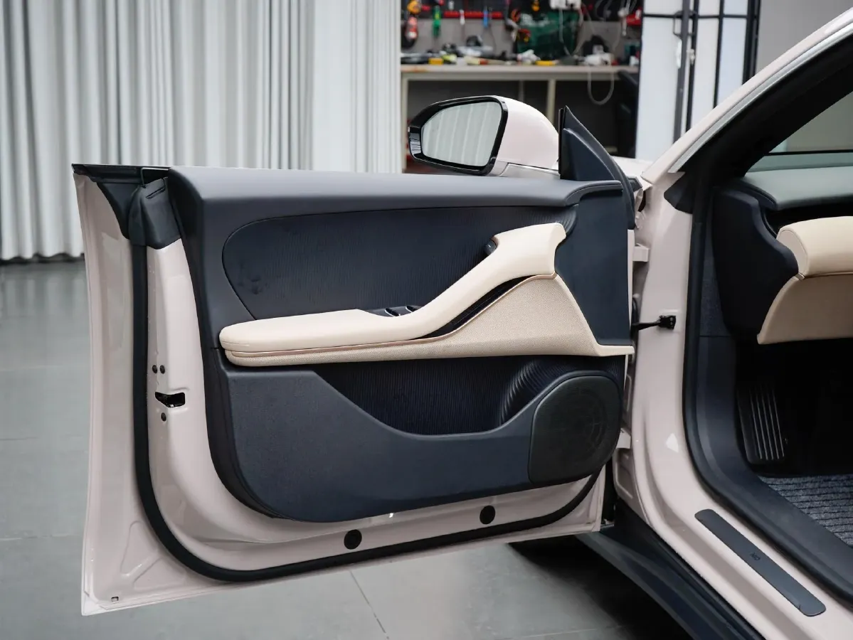2024 NIO ET5T BEV 75KWH,autocango,china used car exporter,china ev exporter,chinese used car exporter,chinese used ev exporter