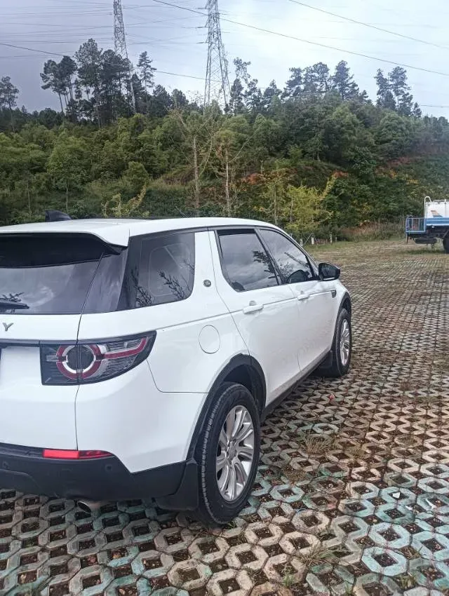 2019 Land Rover Discovery Sport 2.0T 200HP L4 9AT,autocango,china used car exporter,china ev exporter,chinese used car exporter,chinese used ev exporter