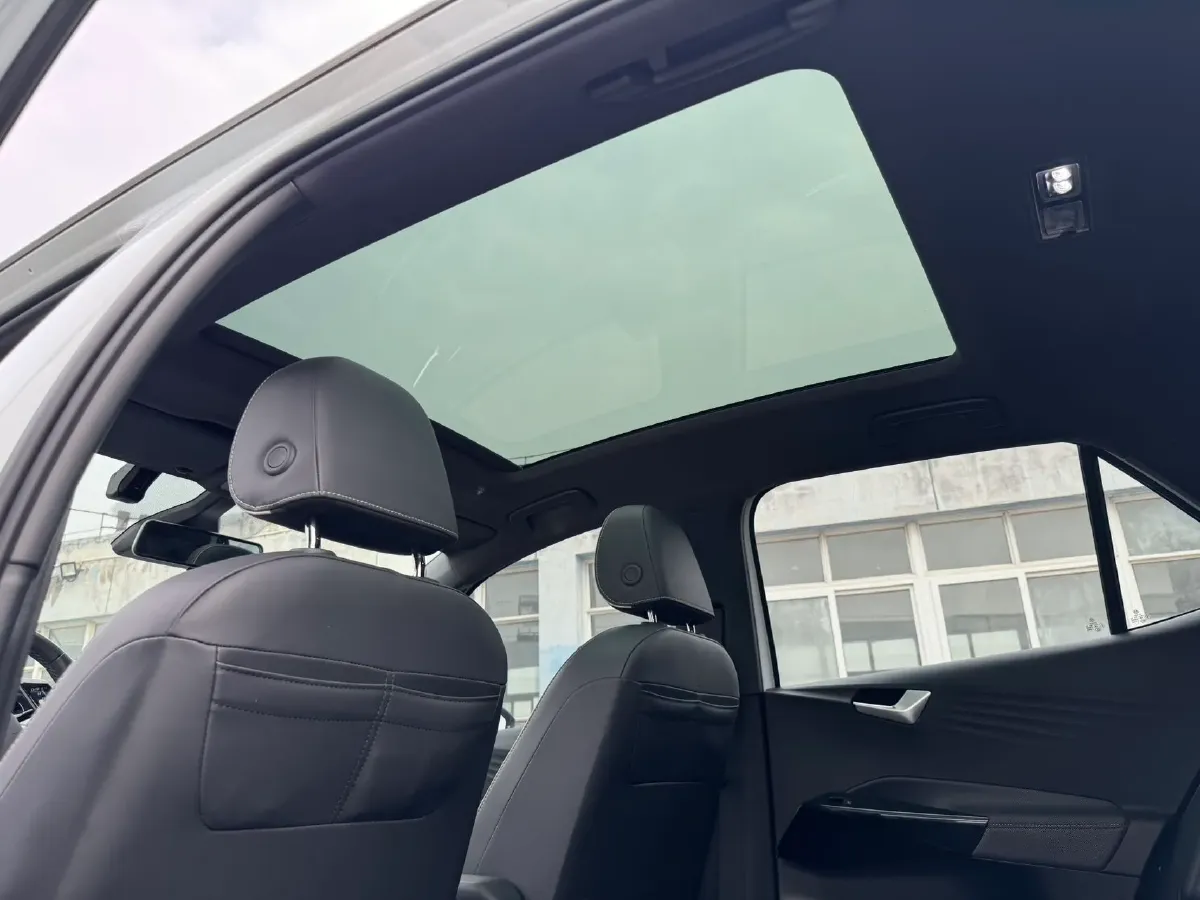 2023 Volkswagen ID.3 BEV 52.8KWH,autocango,china used car exporter,china ev exporter,chinese used car exporter,chinese used ev exporter