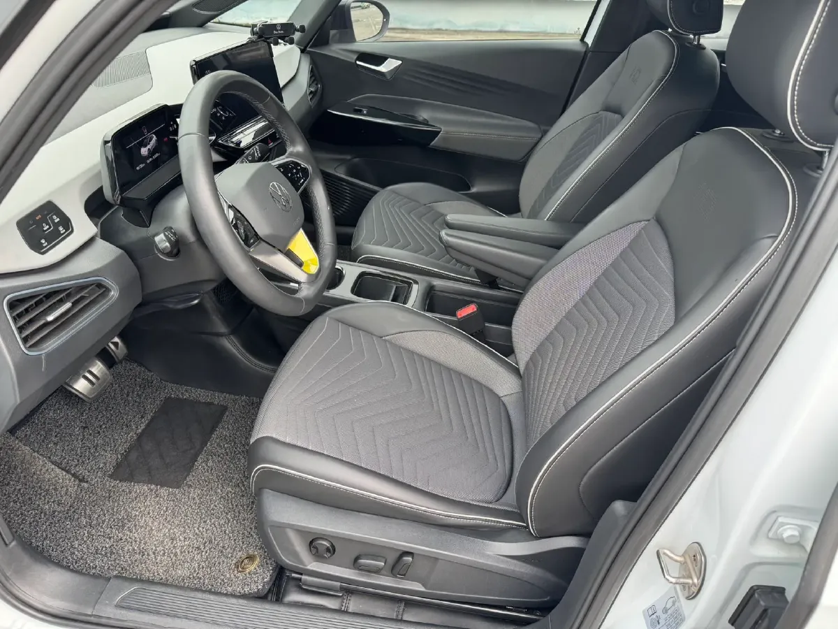 2023 Volkswagen ID.3 BEV 52.8KWH,autocango,china used car exporter,china ev exporter,chinese used car exporter,chinese used ev exporter