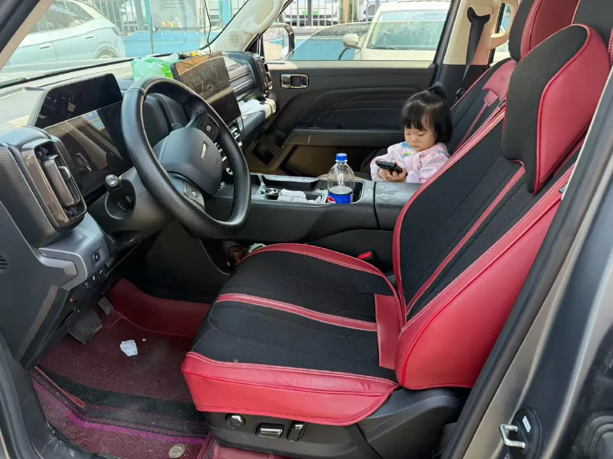 2025 Haval Raptor 2.0T 238HP L4 9DCT,autocango,china used car exporter,china ev exporter,chinese used car exporter,chinese used ev exporter