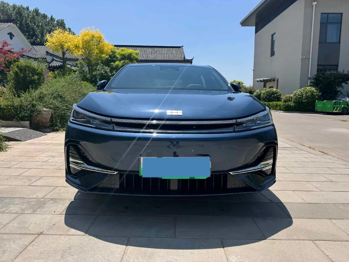 2025 Geely Galaxy A7 1.5L 112HP L4 1DHT PHEV,autocango,china used car exporter,china ev exporter,chinese used car exporter,chinese used ev exporter