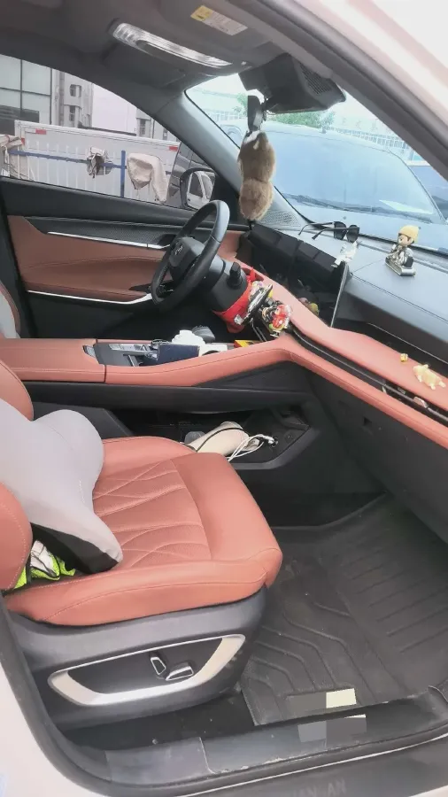 2024 ChangAn CS75 Plus 1.5T 188HP L4 8AT,autocango,china used car exporter,china ev exporter,chinese used car exporter,chinese used ev exporter