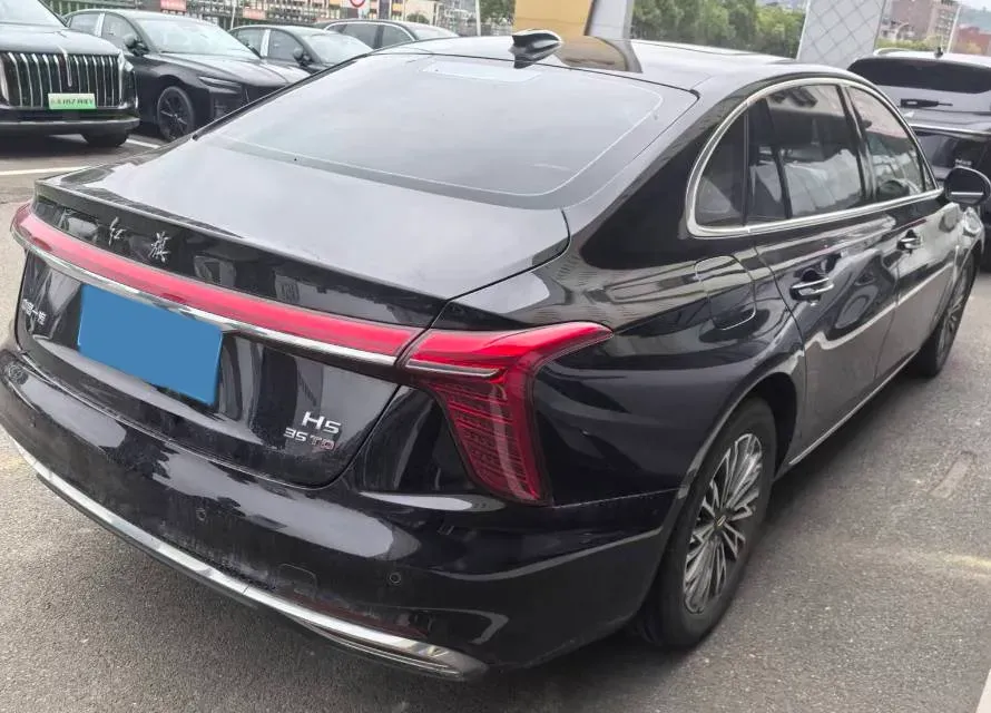 2024 HongQi H5 1.5T 169HP L4 7DCT,autocango,china used car exporter,china ev exporter,chinese used car exporter,chinese used ev exporter
