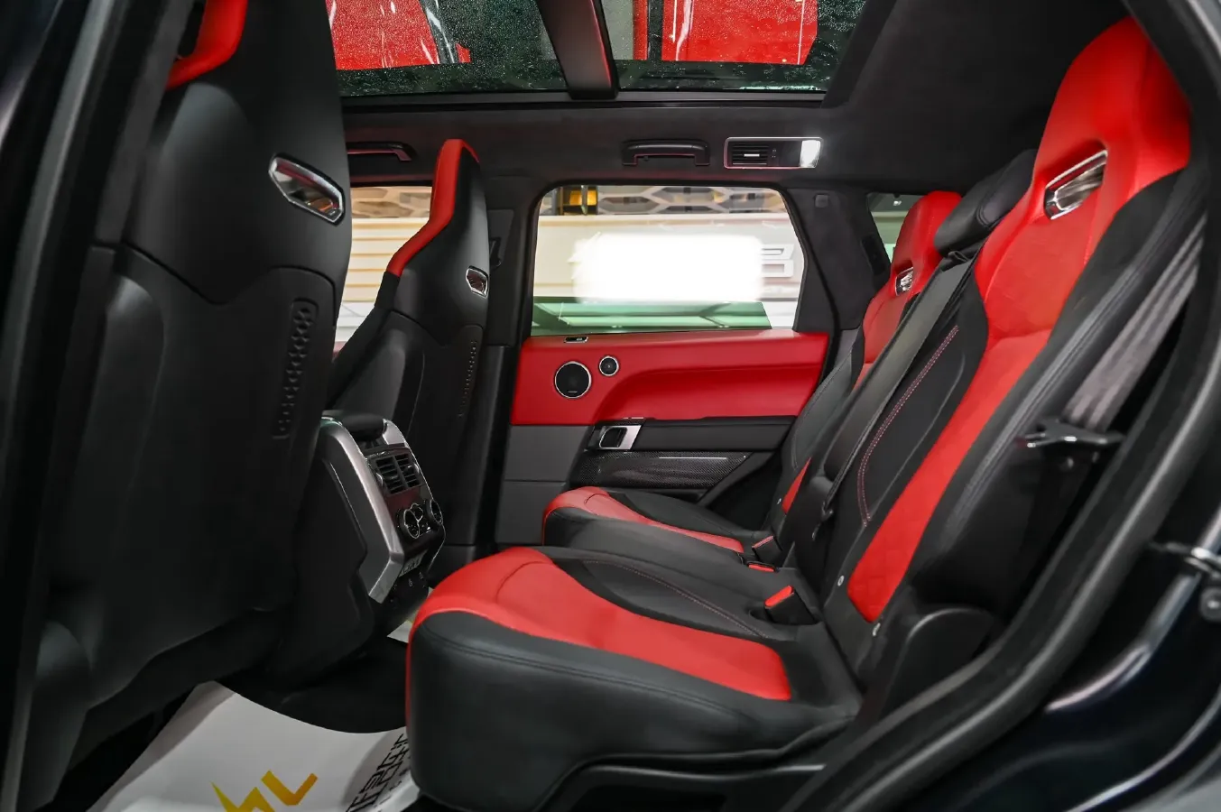 2022 Land Rover Range Rover Sport 5.0T 575HP V8 8AT,autocango,china used car exporter,china ev exporter,chinese used car exporter,chinese used ev exporter