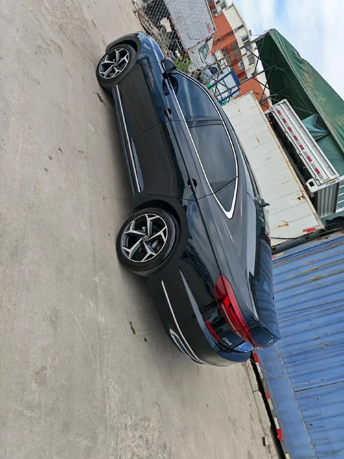 2025 Volkswagen Passat 2.0T 220HP L4 7DCT,autocango,china used car exporter,china ev exporter,chinese used car exporter,chinese used ev exporter