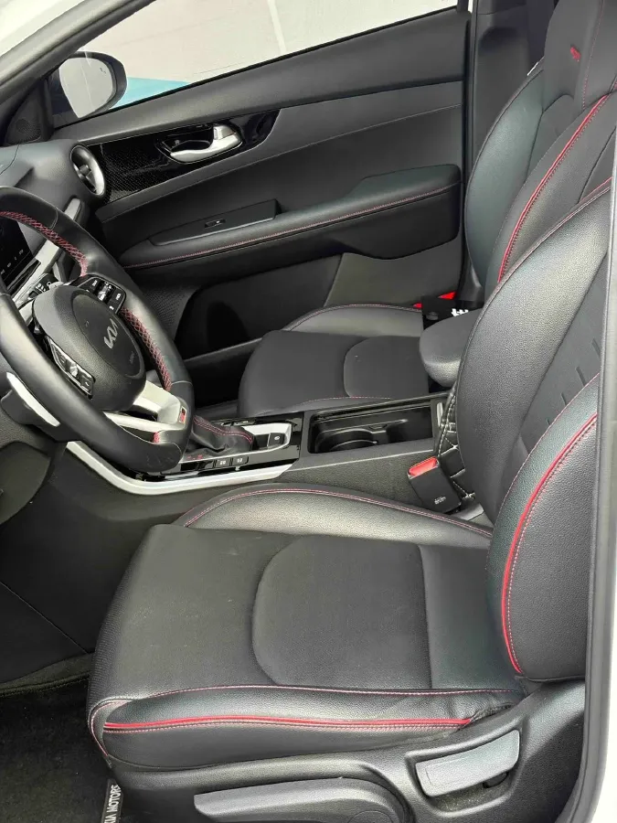2021 Kia K3 1.4T 130HP L4 7DCT,autocango,china used car exporter,china ev exporter,chinese used car exporter,chinese used ev exporter