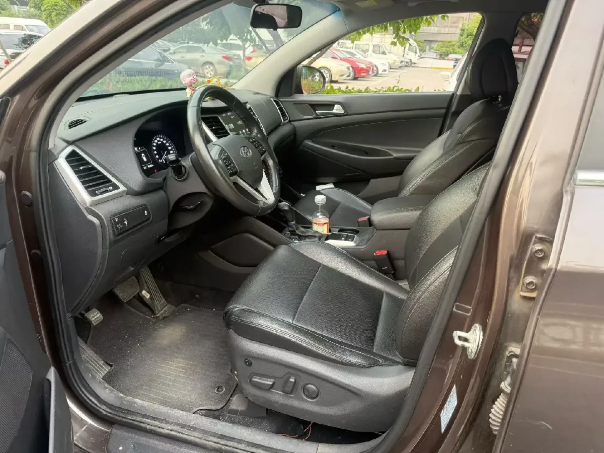 2018 Hyundai Tucson 1.6T 177HP L4 7DCT,autocango,china used car exporter,china ev exporter,chinese used car exporter,chinese used ev exporter