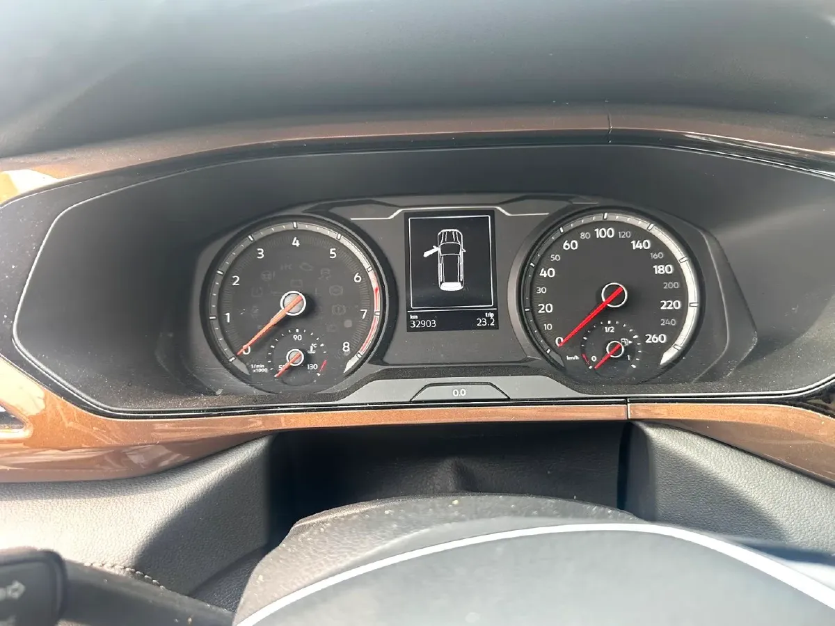 2021 Volkswagen Tharu 1.4T 150HP L4 7DCT,autocango,china used car exporter,china ev exporter,chinese used car exporter,chinese used ev exporter