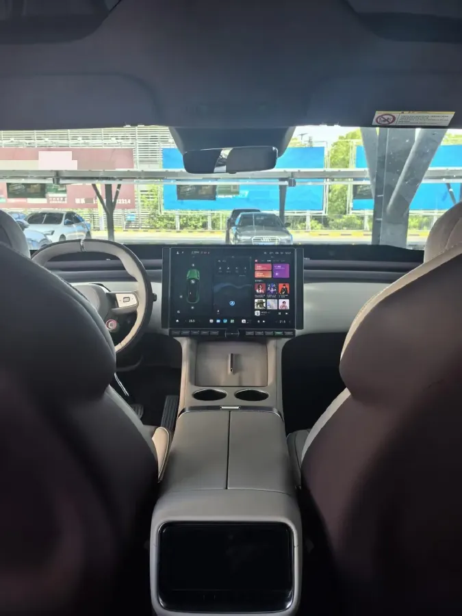 2025 MI YU7 BEV 101.7KWH,autocango,china used car exporter,china ev exporter,chinese used car exporter,chinese used ev exporter