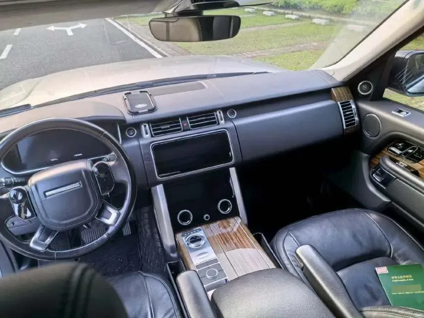 2018 Land Rover Range Rover Evoque 2.0T 241HP L4 9AT,autocango,china used car exporter,china ev exporter,chinese used car exporter,chinese used ev exporter