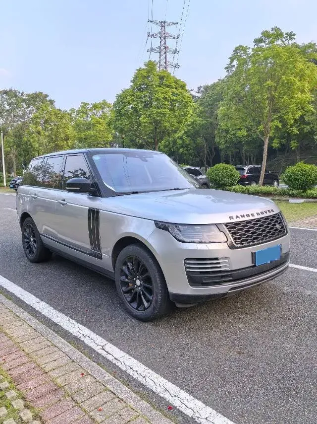 2018 Land Rover Range Rover Evoque 2.0T 241HP L4 9AT,autocango,china used car exporter,china ev exporter,chinese used car exporter,chinese used ev exporter
