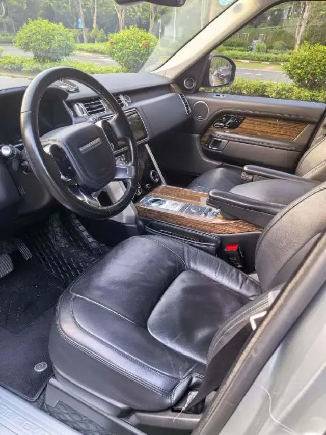 2018 Land Rover Range Rover Evoque 2.0T 241HP L4 9AT,autocango,china used car exporter,china ev exporter,chinese used car exporter,chinese used ev exporter