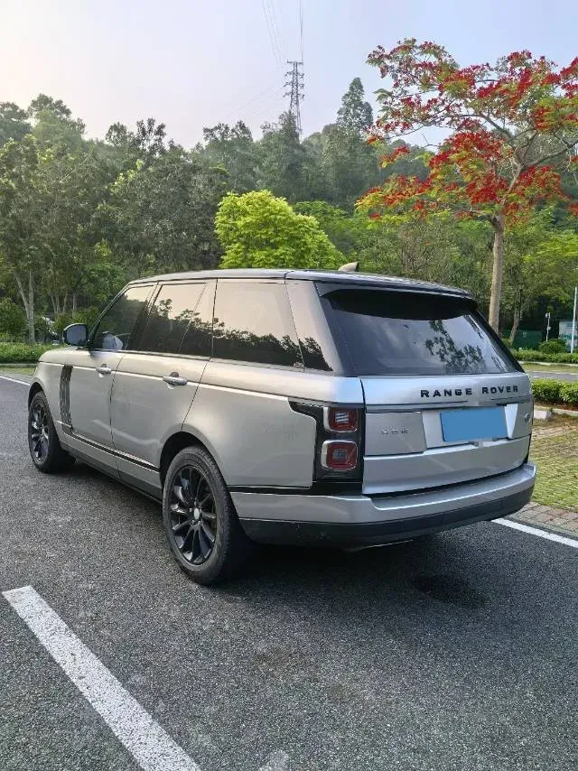2018 Land Rover Range Rover Evoque 2.0T 241HP L4 9AT,autocango,china used car exporter,china ev exporter,chinese used car exporter,chinese used ev exporter
