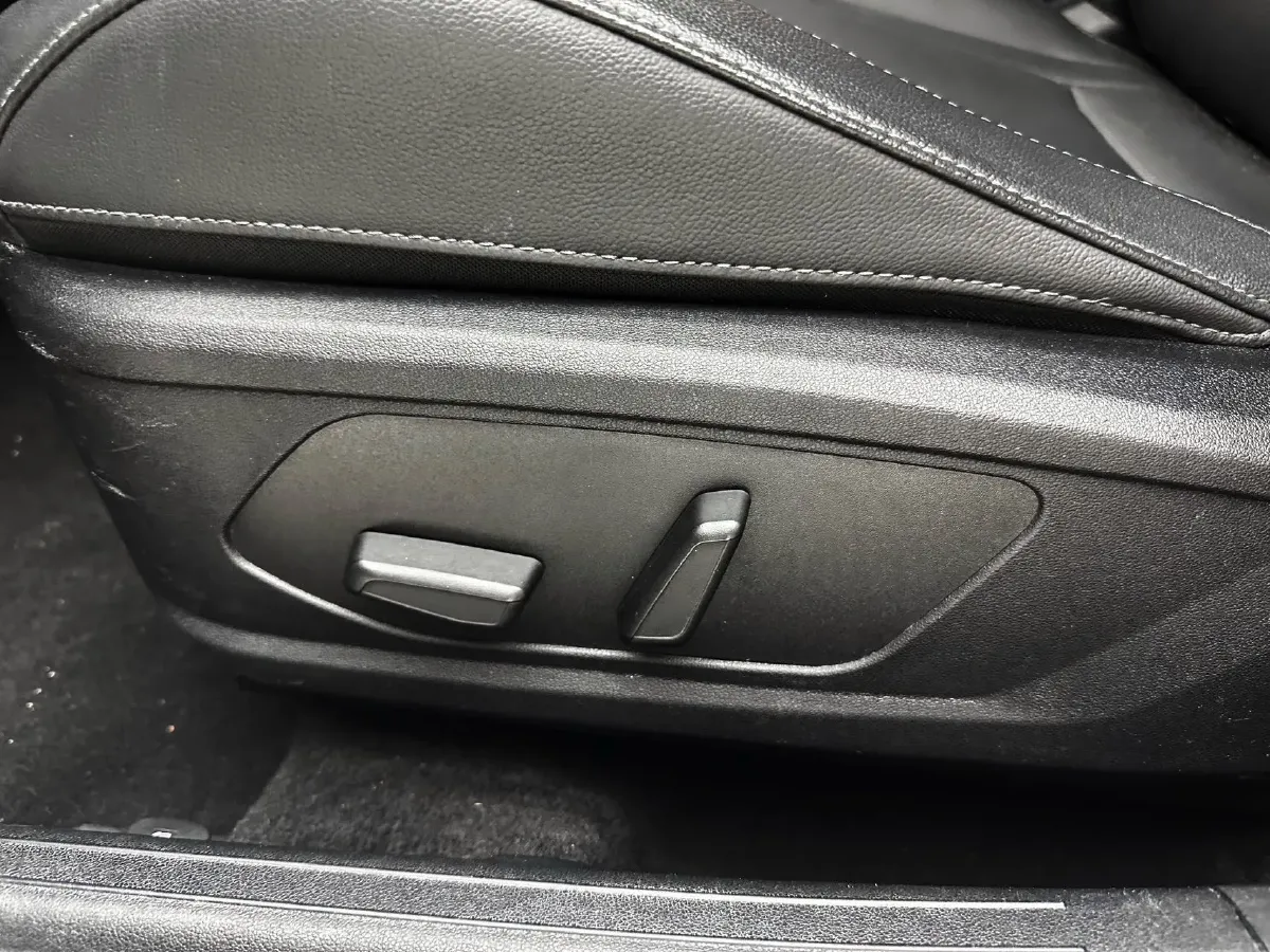 2022 Hyundai Elantra 1.5L 115HP L4 CVT,autocango,china used car exporter,china ev exporter,chinese used car exporter,chinese used ev exporter