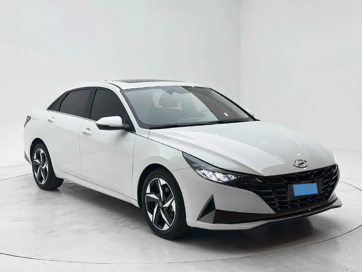 2022 Hyundai Elantra 1.5L 115HP L4 CVT,autocango,china used car exporter,china ev exporter,chinese used car exporter,chinese used ev exporter