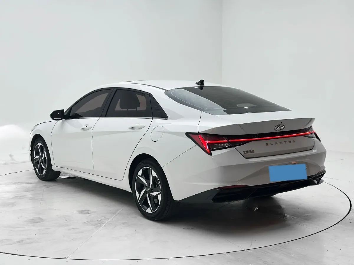 2022 Hyundai Elantra 1.5L 115HP L4 CVT,autocango,china used car exporter,china ev exporter,chinese used car exporter,chinese used ev exporter