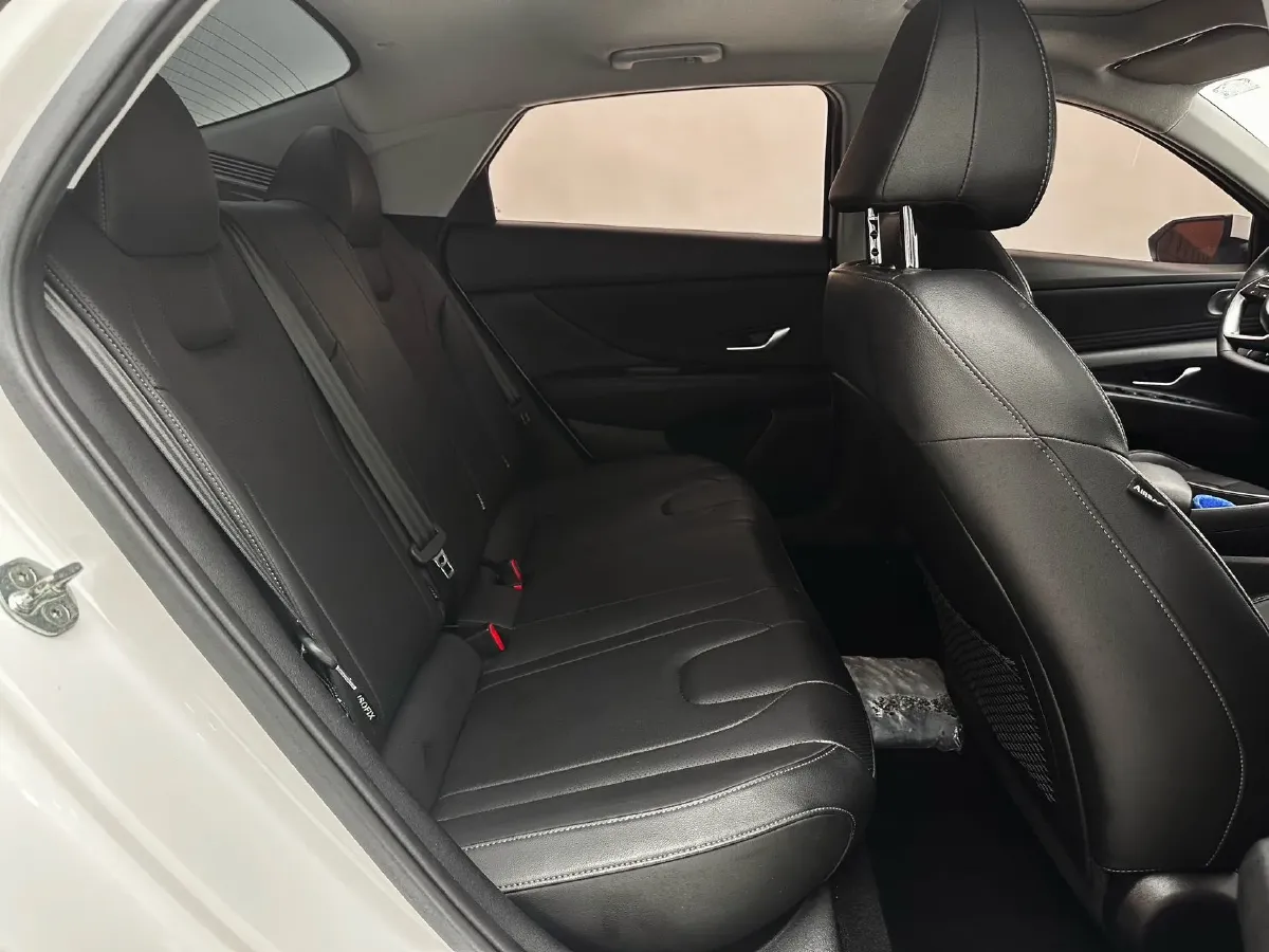 2022 Hyundai Elantra 1.5L 115HP L4 CVT,autocango,china used car exporter,china ev exporter,chinese used car exporter,chinese used ev exporter