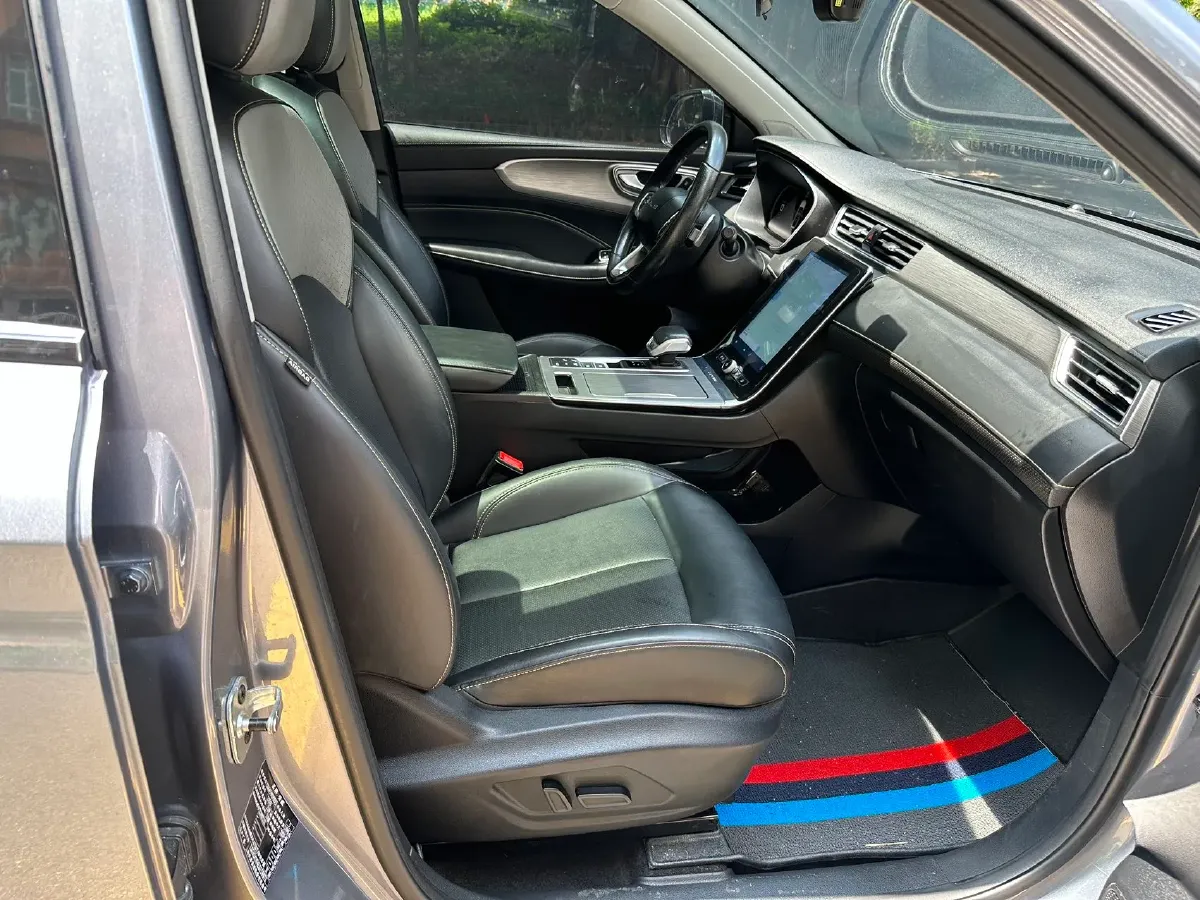 2020 Roewe RX5 1.5T 169HP L4 AMT PHEV 11.1KWH,autocango,china used car exporter,china ev exporter,chinese used car exporter,chinese used ev exporter