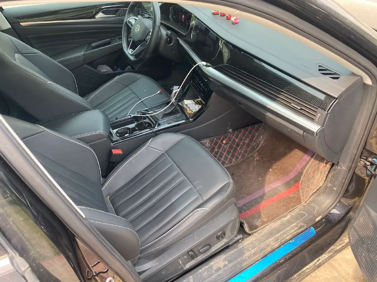 2023 Volkswagen Passat 2.0T 186HP L4 7DCT,autocango,china used car exporter,china ev exporter,chinese used car exporter,chinese used ev exporter