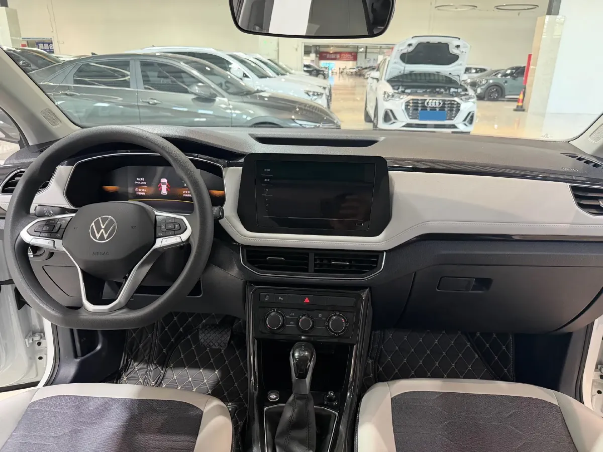 2025 Volkswagen Tharu 1.5L 110HP L4 6AT,autocango,china used car exporter,china ev exporter,chinese used car exporter,chinese used ev exporter