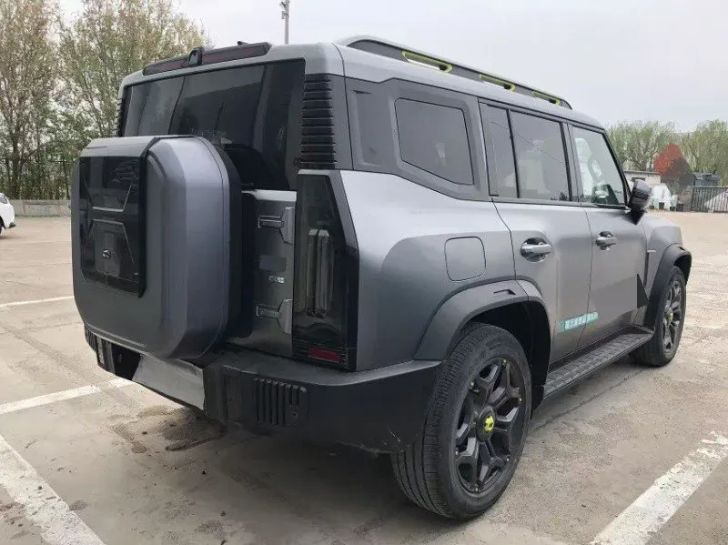 2024 Jetour ShanHai TravellerC-DM 1.5T 156HP L4 3DHT PHEV 43.24KWH,autocango,china used car exporter,china ev exporter,chinese used car exporter,chinese used ev exporter