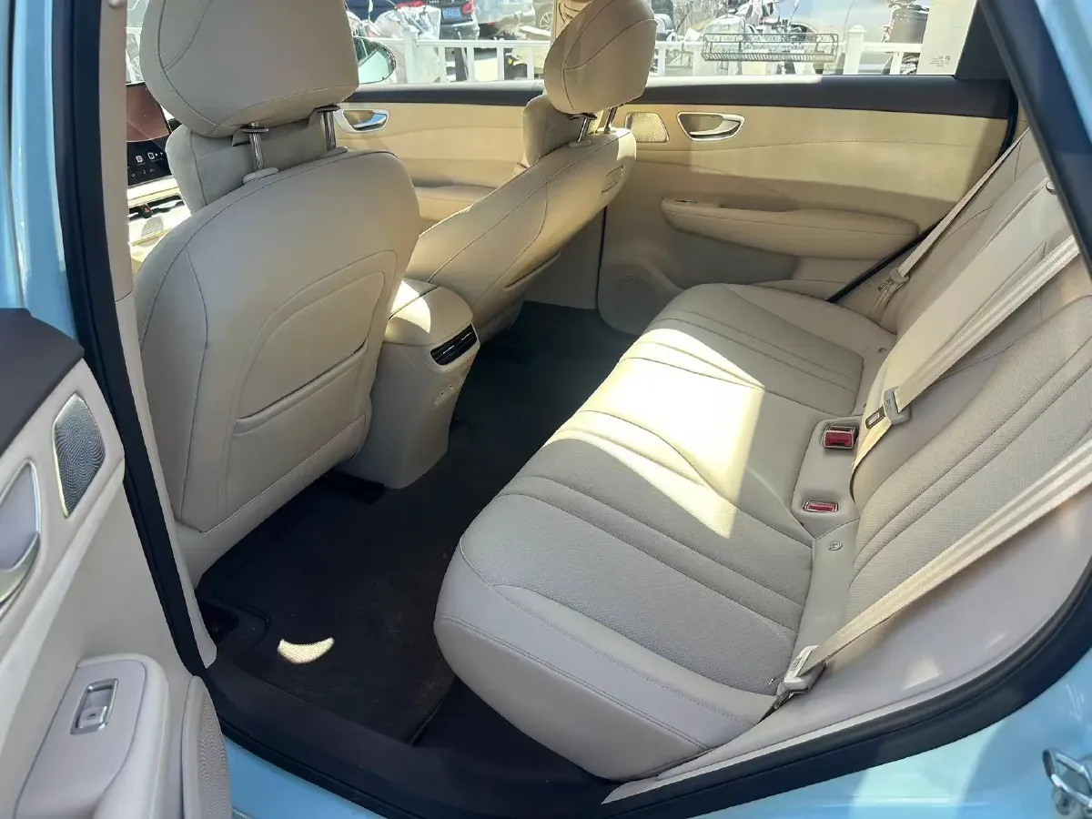 2025 HIMA Shangjie H5 BEV,autocango,china used car exporter,china ev exporter,chinese used car exporter,chinese used ev exporter