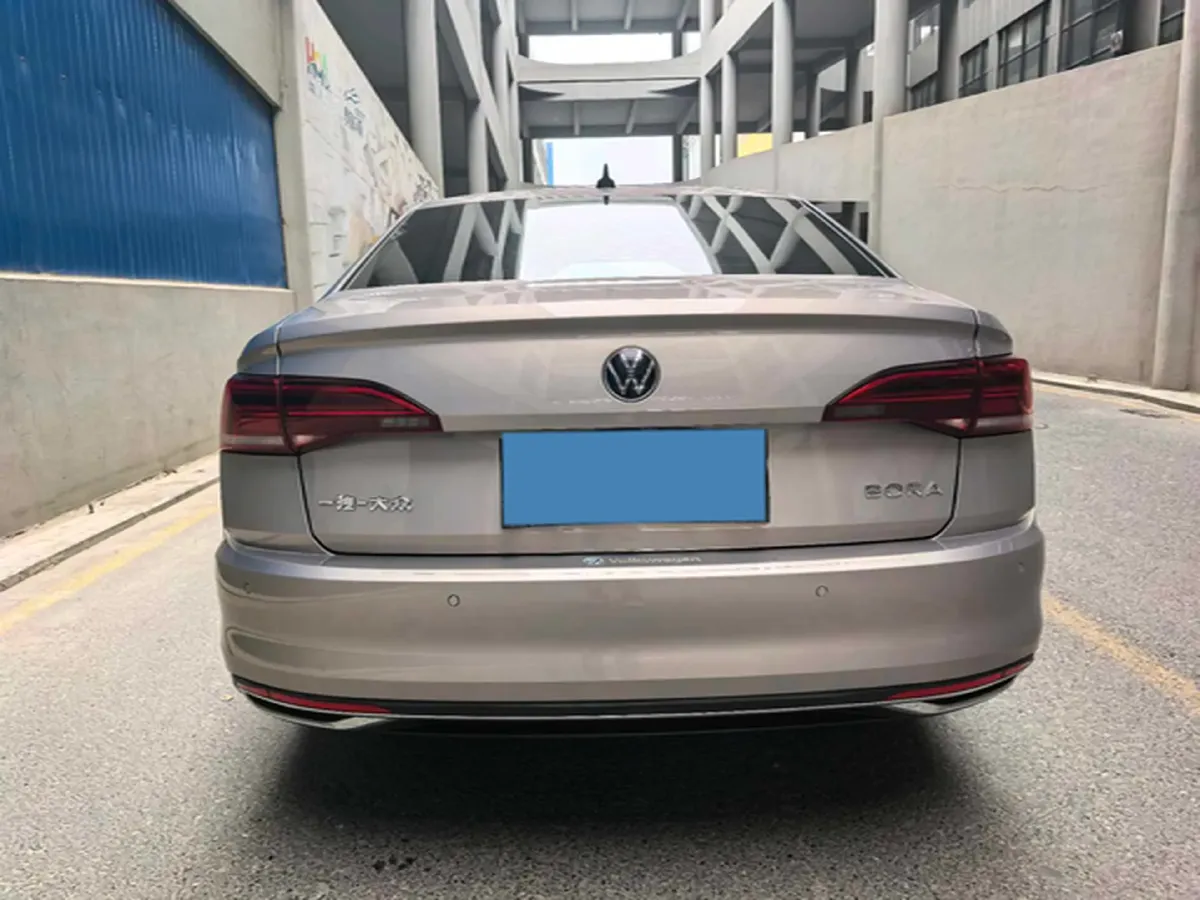 2021 Volkswagen Bora 1.5L 113HP L4 5MT,autocango,china used car exporter,china ev exporter,chinese used car exporter,chinese used ev exporter