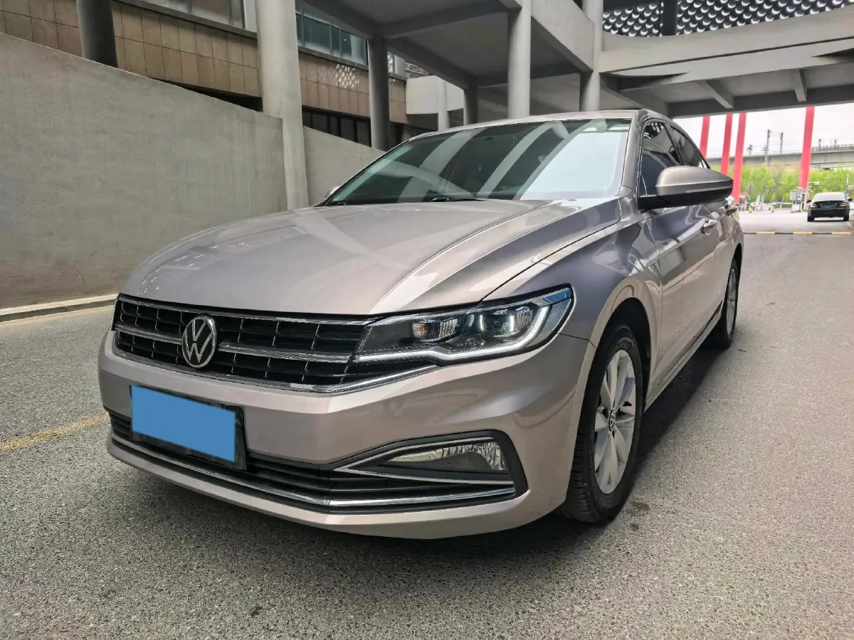 2021 Volkswagen Bora 1.5L 113HP L4 5MT,autocango,china used car exporter,china ev exporter,chinese used car exporter,chinese used ev exporter