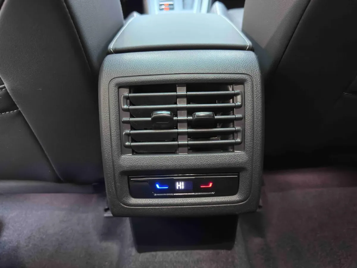 2021 Volkswagen Golf 1.4T 150HP L4 7DCT,autocango,china used car exporter,china ev exporter,chinese used car exporter,chinese used ev exporter