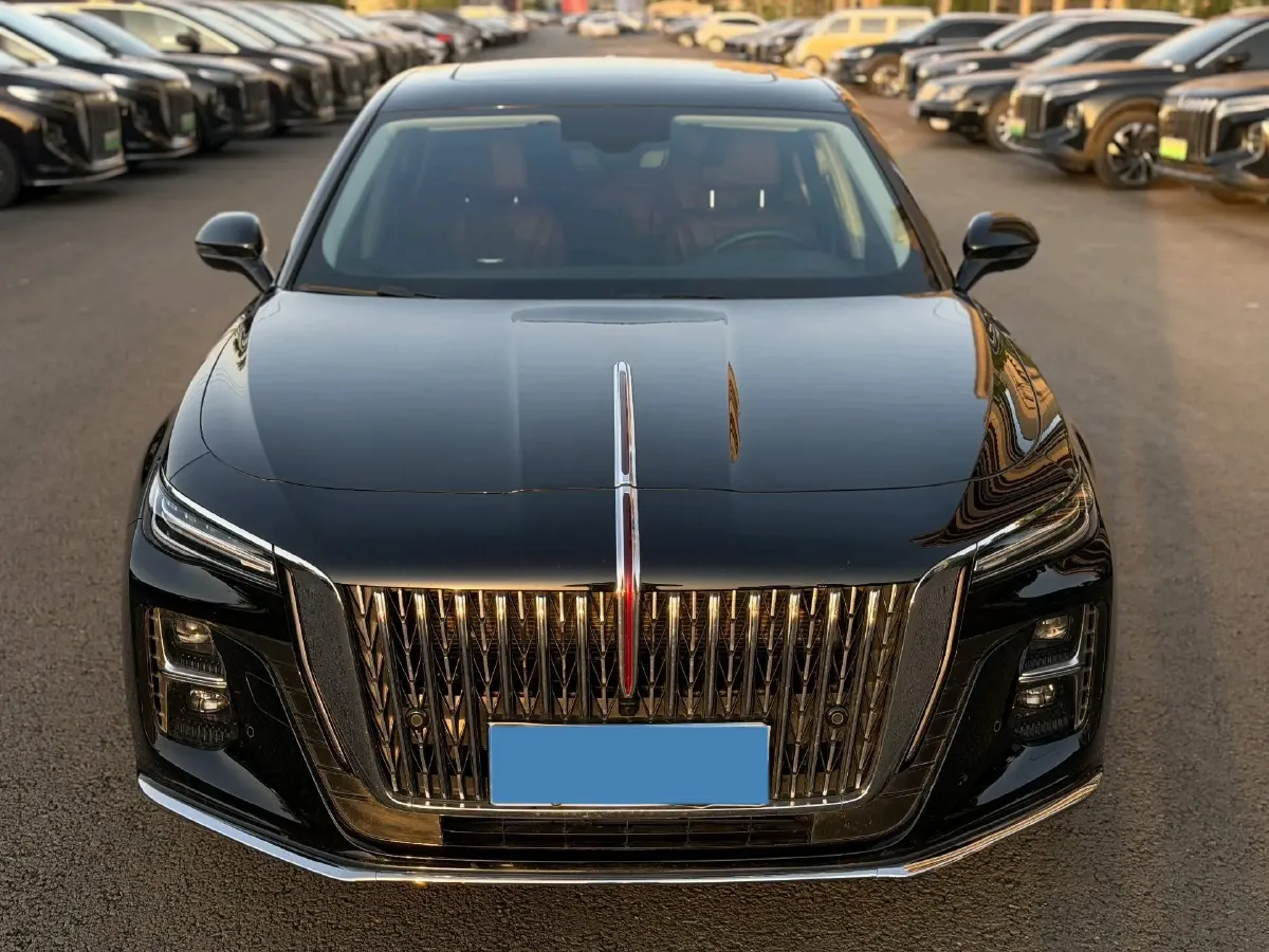 2024 HongQi H5 1.5T 169HP L4 7DCT,autocango,china used car exporter,china ev exporter,chinese used car exporter,chinese used ev exporter