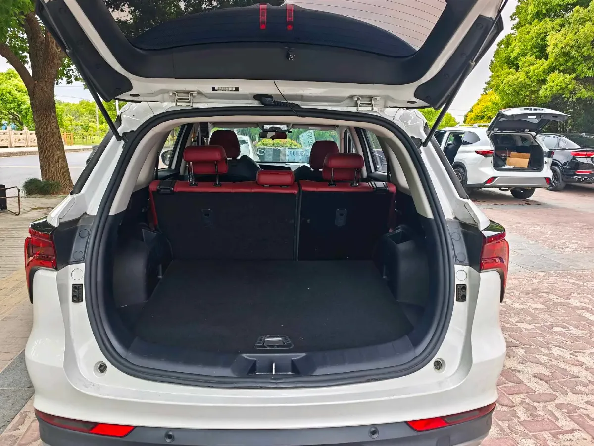 2021 ChangAn CS75 Plus 1.5T 178HP L4 6AT,autocango,china used car exporter,china ev exporter,chinese used car exporter,chinese used ev exporter