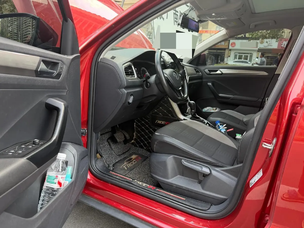 2018 Mitsubishi Eclipse Cross 1.5T 170HP L4 CVT,autocango,china used car exporter,china ev exporter,chinese used car exporter,chinese used ev exporter