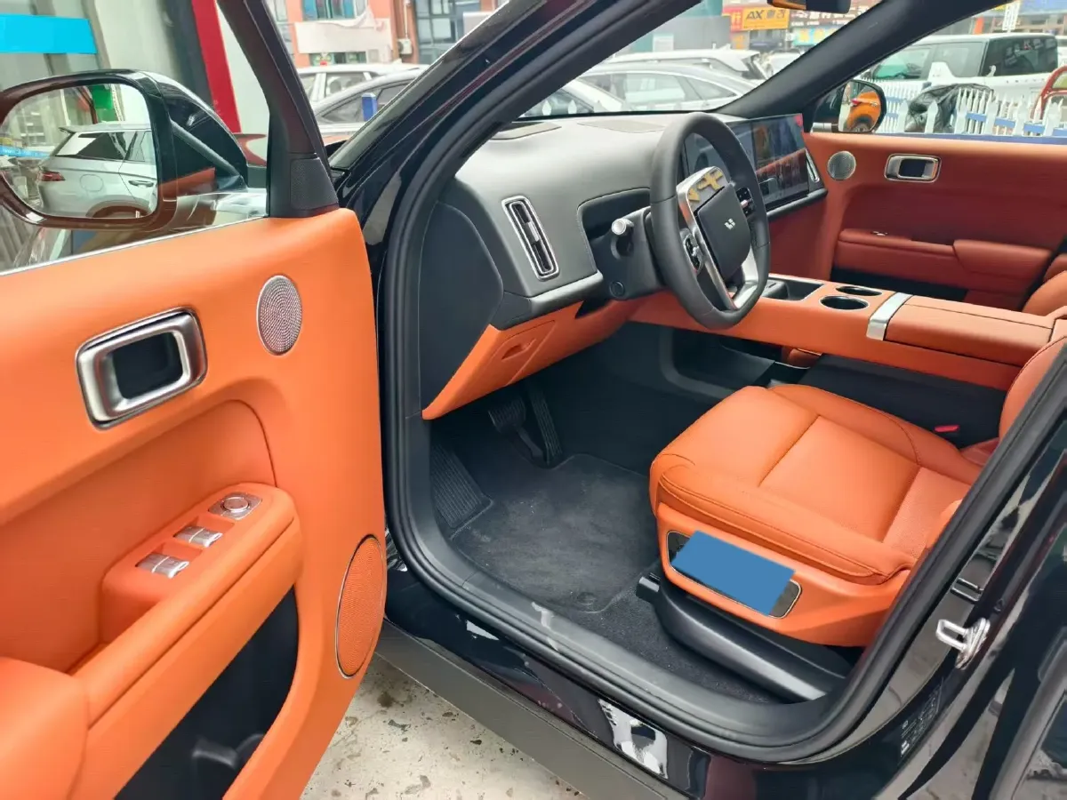 2025 Li L7 Range Extended 154HP REEV,autocango,china used car exporter,china ev exporter,chinese used car exporter,chinese used ev exporter