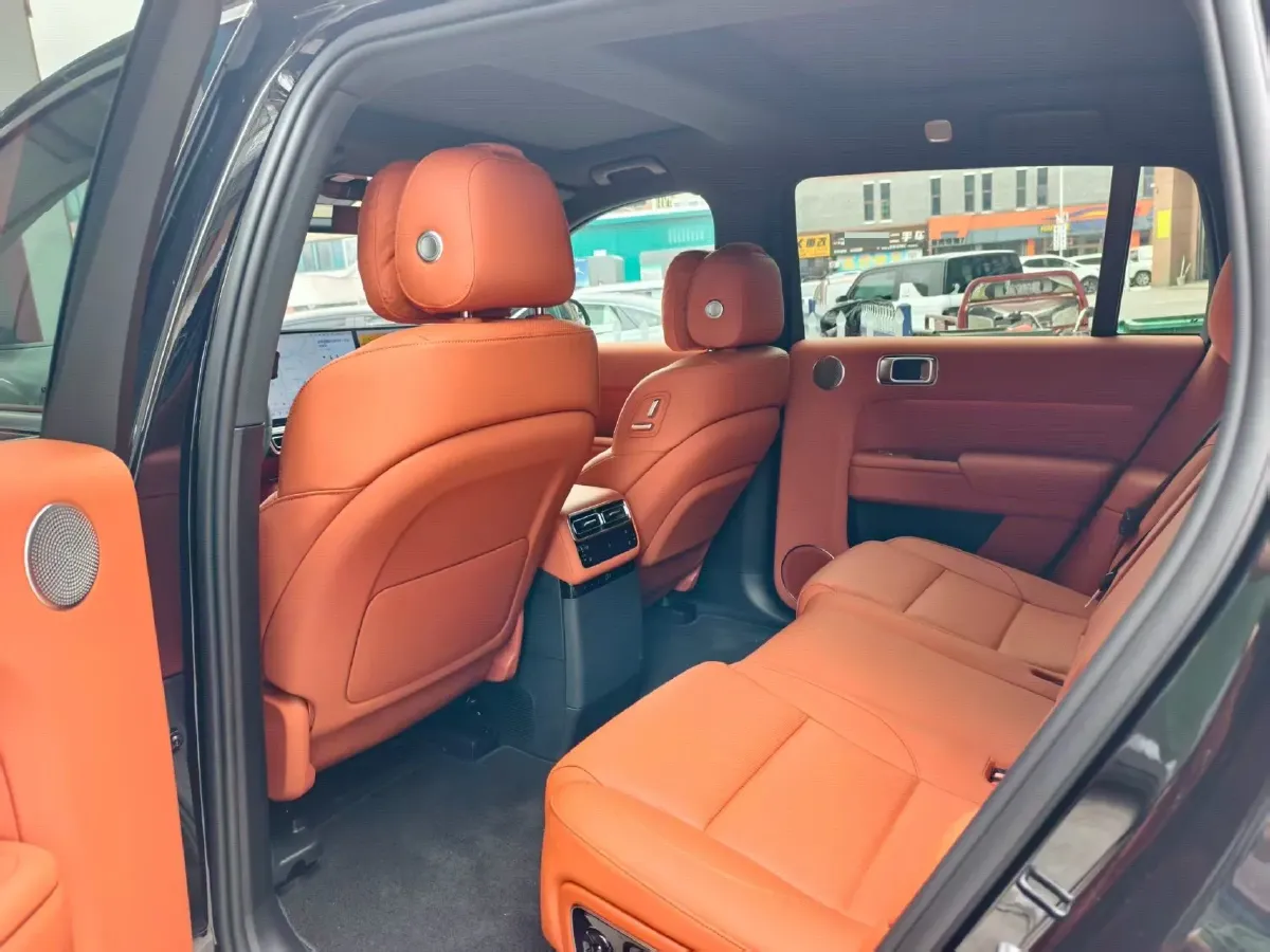 2025 Li L7 Range Extended 154HP REEV,autocango,china used car exporter,china ev exporter,chinese used car exporter,chinese used ev exporter