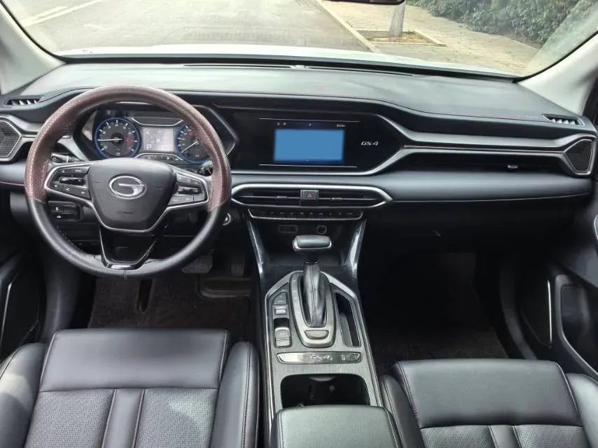 2021 GAC Trumpchi GS4 1.5T 169HP L4 6AT,autocango,china used car exporter,china ev exporter,chinese used car exporter,chinese used ev exporter
