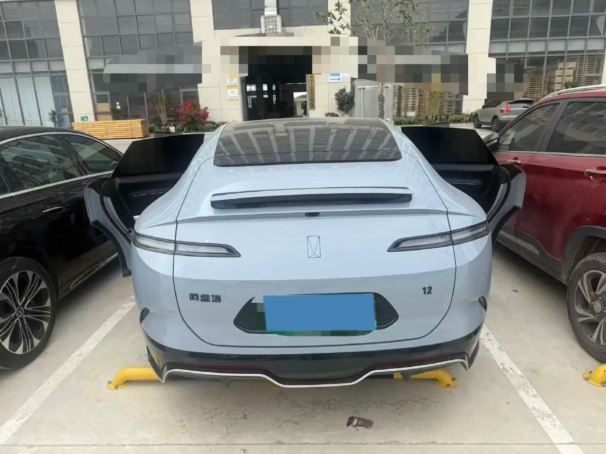 2024 Avatr 12 BEV 94.5KWH,autocango,china used car exporter,china ev exporter,chinese used car exporter,chinese used ev exporter