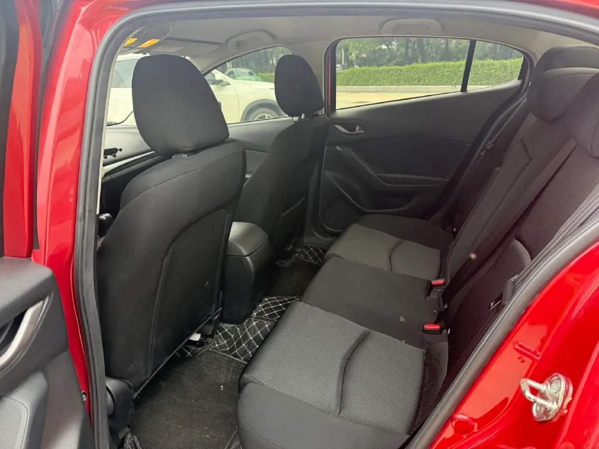 2017 Mazda 3 Axela 1.5L 117HP L4 6AT,autocango,china used car exporter,china ev exporter,chinese used car exporter,chinese used ev exporter