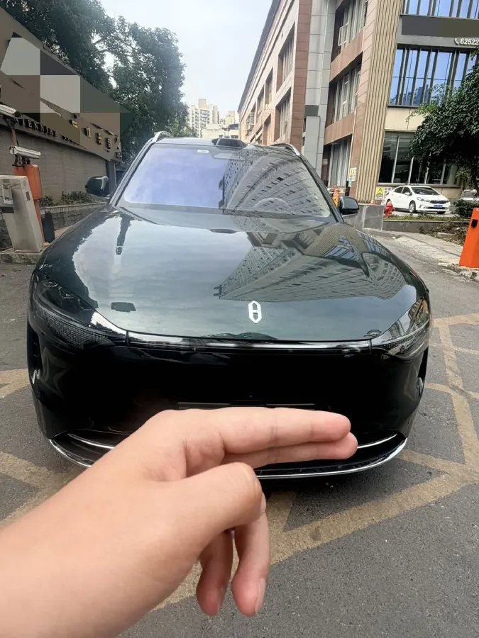 2024 AITO AITO M9 1.5T 152HP L4 REEV 42KWH,autocango,china used car exporter,china ev exporter,chinese used car exporter,chinese used ev exporter