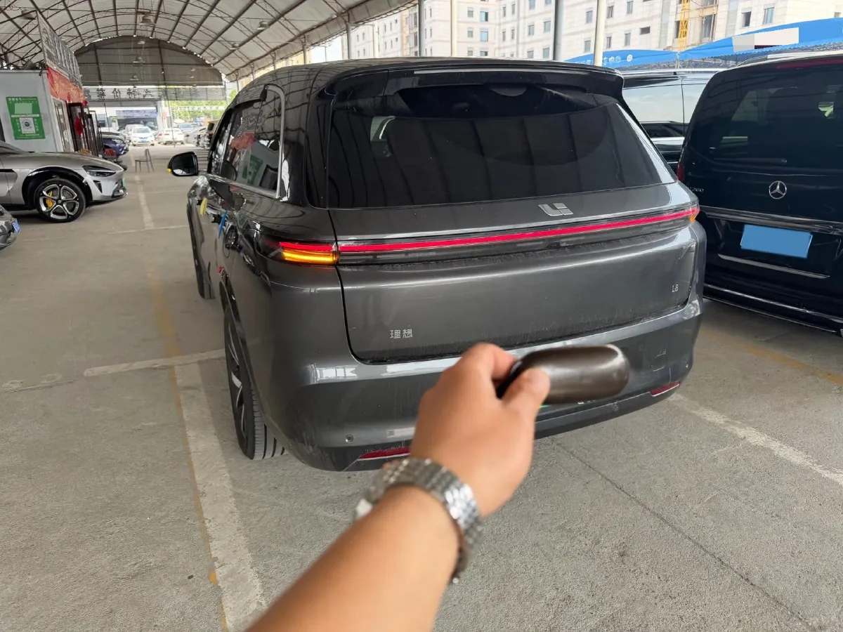 2023 Li L7 Range Extended 154HP REEV 40.9KWH,autocango,china used car exporter,china ev exporter,chinese used car exporter,chinese used ev exporter