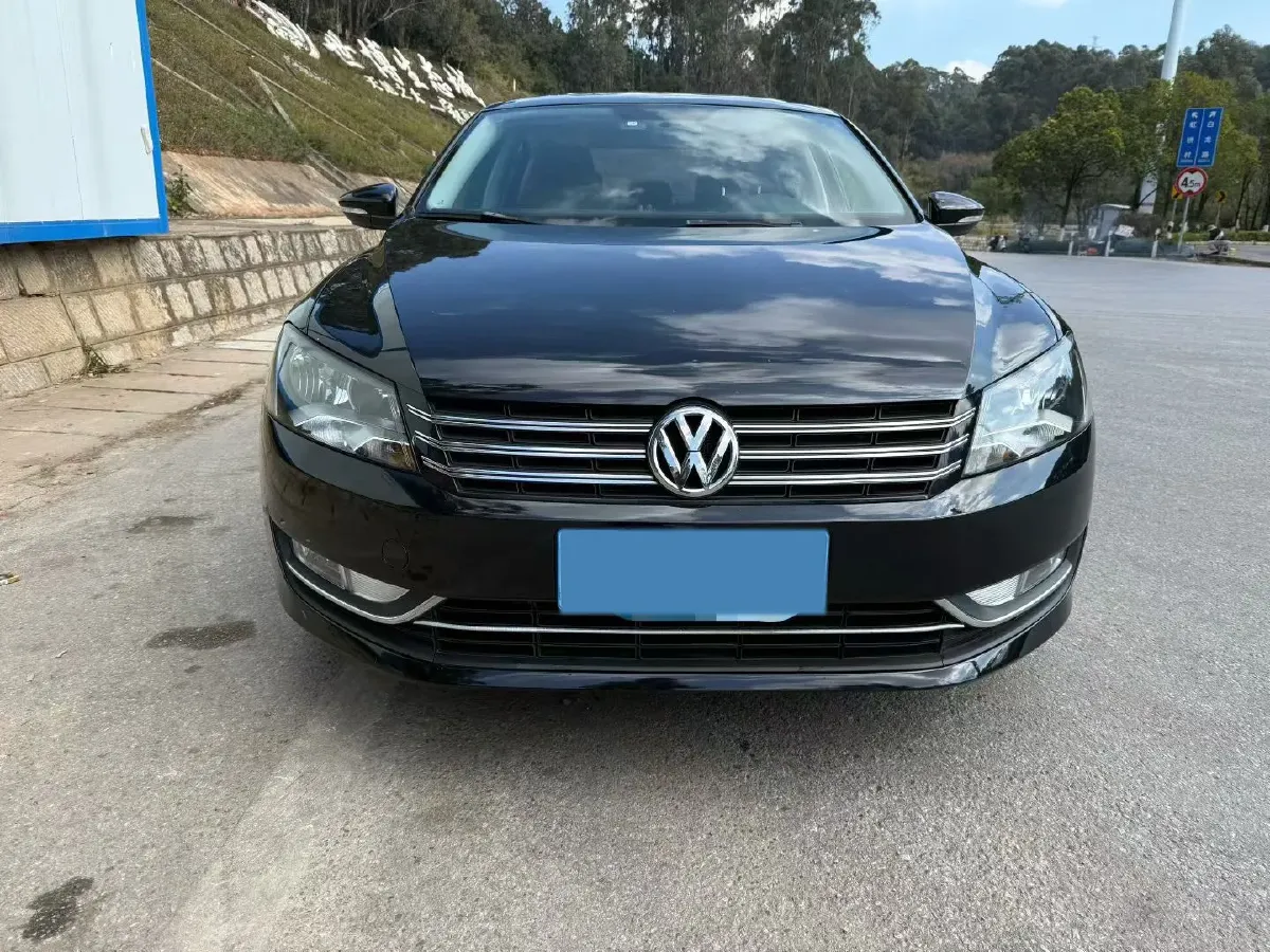 2013 Volkswagen Passat 1.8T 160HP L4 7DCT,autocango,china used car exporter,china ev exporter,chinese used car exporter,chinese used ev exporter