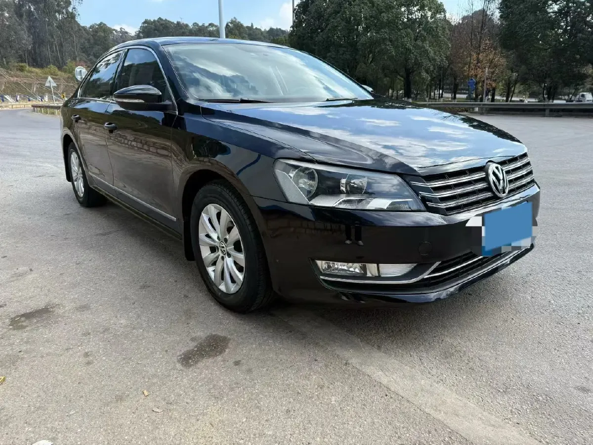 2013 Volkswagen Passat 1.8T 160HP L4 7DCT,autocango,china used car exporter,china ev exporter,chinese used car exporter,chinese used ev exporter