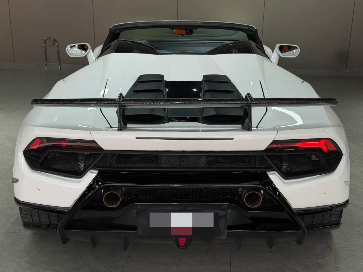 2017 Lamborghini Huracán 5.2L 580HP V10 7DCT,autocango,china used car exporter,china ev exporter,chinese used car exporter,chinese used ev exporter