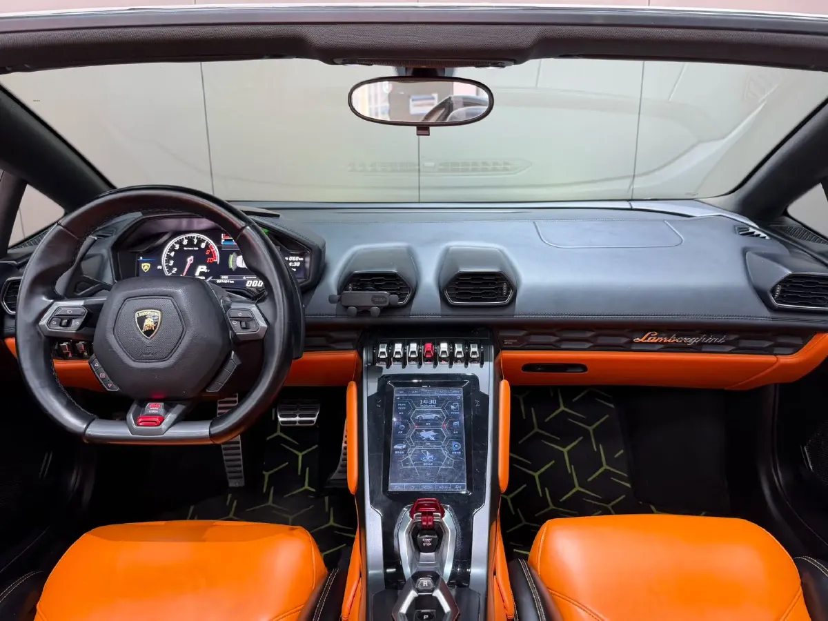 2017 Lamborghini Huracán 5.2L 580HP V10 7DCT,autocango,china used car exporter,china ev exporter,chinese used car exporter,chinese used ev exporter