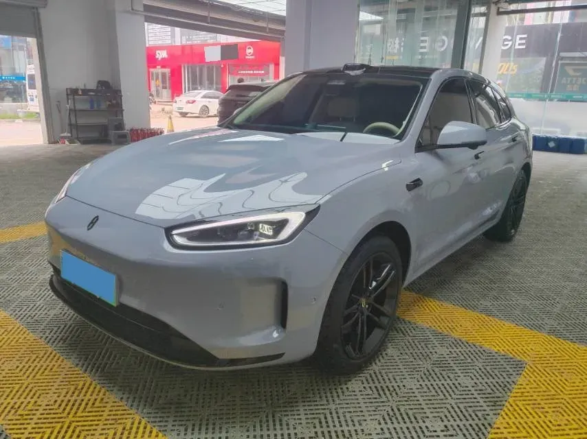 2024 HIMA AITO M5 1.5T 152HP L4 REEV 42KWH,autocango,china used car exporter,china ev exporter,chinese used car exporter,chinese used ev exporter